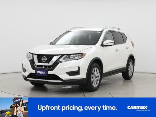 White 2018 Nissan Rogue SV