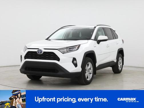 White 2021 Toyota RAV4 Hybrid XLE