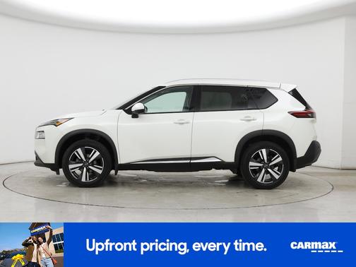 White 2023 Nissan Rogue SL
