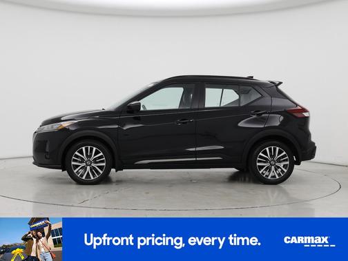 2021 Nissan Kicks SR