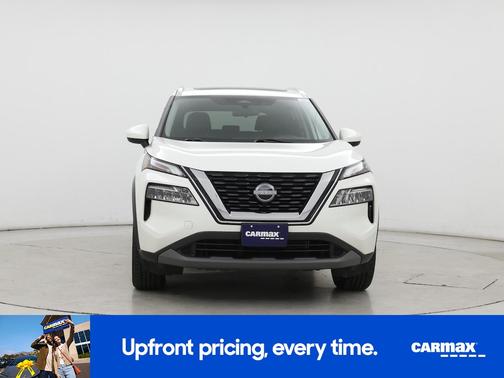 White 2023 Nissan Rogue SV