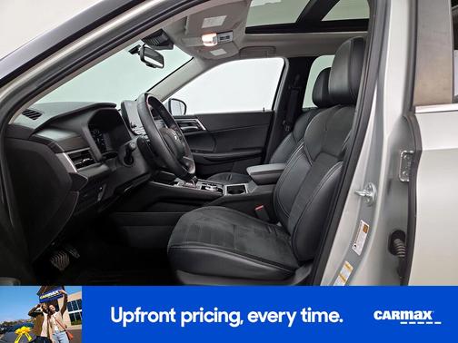 Silver 2022 Mitsubishi Outlander SE