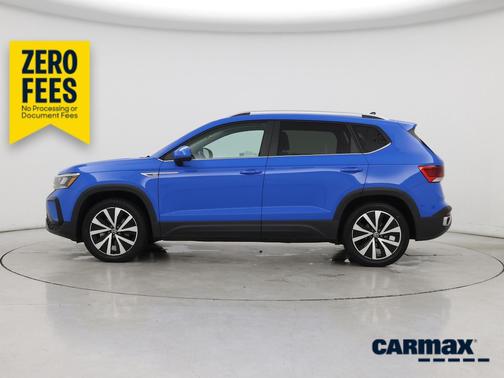Blue 2022 Volkswagen Taos SE