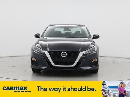 2021 Nissan Altima SV