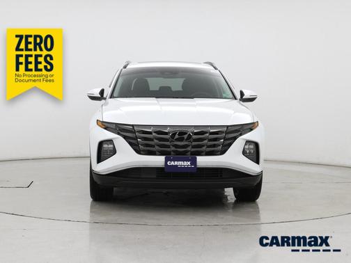 White 2022 Hyundai TUCSON SEL