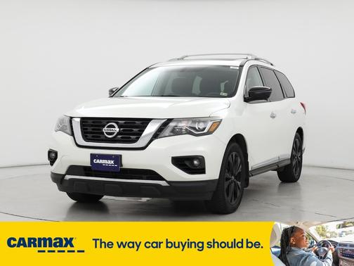 2017 Nissan Pathfinder Platinum