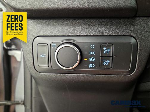 Silver 2022 Ford Escape SE