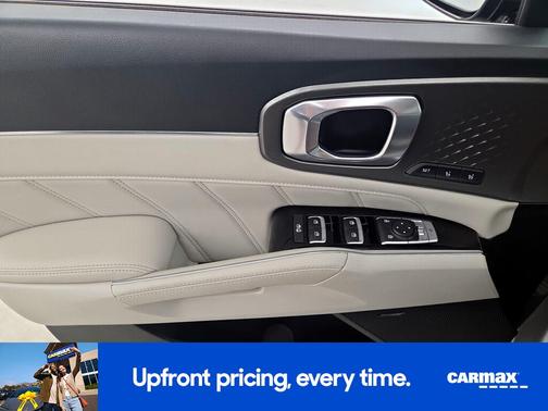Gray 2023 Kia Sorento Plug-In Hybrid SX Prestige