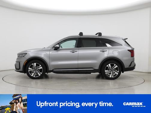 Gray 2023 Kia Sorento Plug-In Hybrid SX Prestige