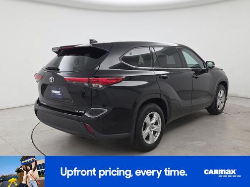 Black 2021 Toyota Highlander LE