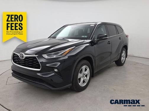 Black 2021 Toyota Highlander LE