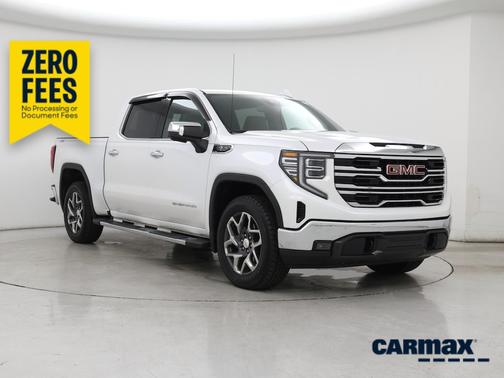 White 2023 GMC Sierra 1500 SLT