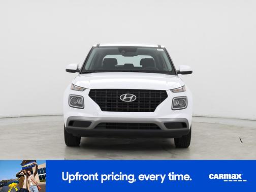 2022 Hyundai VENUE SE
