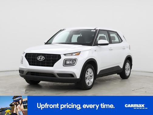 2022 Hyundai VENUE SE