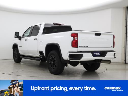 White 2022 Chevrolet Silverado 2500 LT