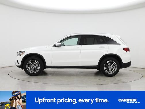 White 2022 Mercedes-Benz GLC 300