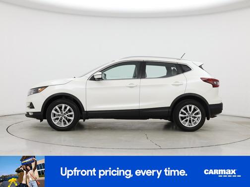 2022 Nissan Rogue Sport SV