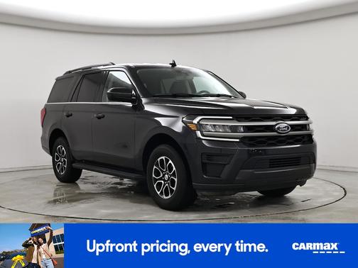 Gray 2024 Ford Expedition XLT