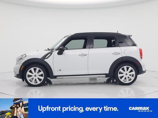 White 2016 MINI Countryman S ALL4