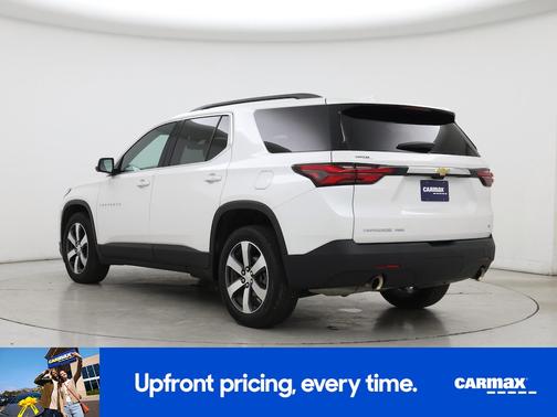 White 2023 Chevrolet Traverse LT Leather