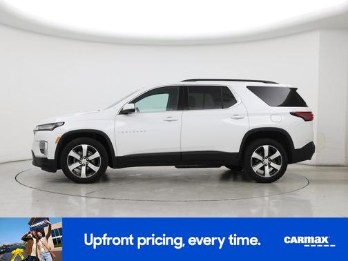 White 2023 Chevrolet Traverse LT Leather