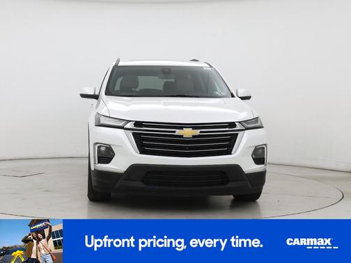 White 2023 Chevrolet Traverse LT Leather