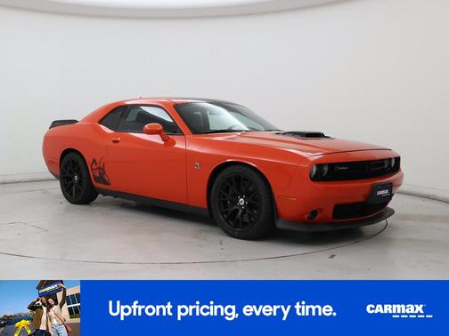 2017 Dodge Challenger 392 Hemi Scat Pack Shaker