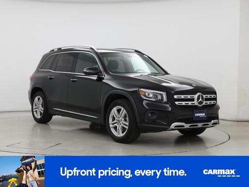 Black 2022 Mercedes-Benz GLB 250