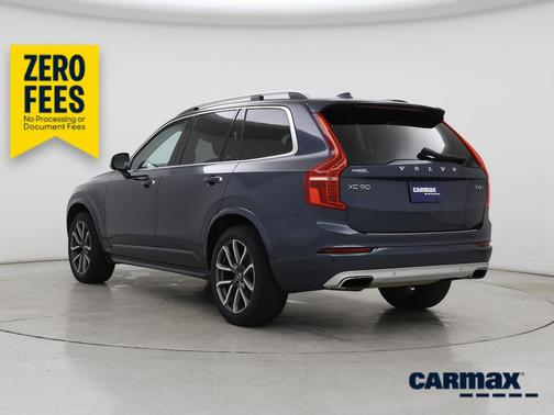 Blue 2019 Volvo XC90 T6 Momentum