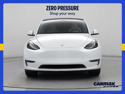 White 2023 Tesla Model Y Long Range