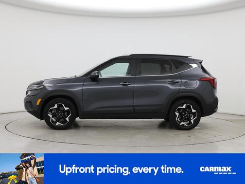 Gray 2024 Kia Seltos EX