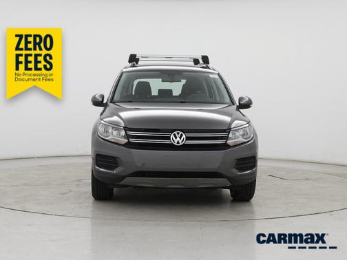 Gray 2016 Volkswagen Tiguan S