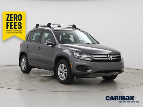 Gray 2016 Volkswagen Tiguan S