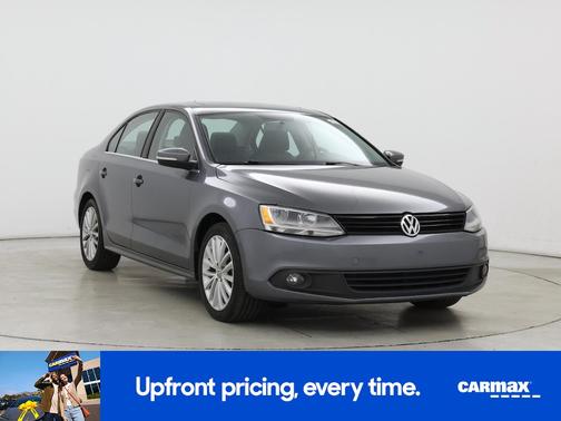 Gray 2015 Volkswagen Jetta SE