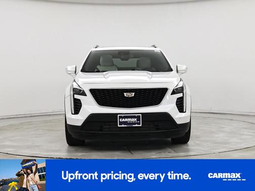 White 2023 Cadillac XT4 Sport