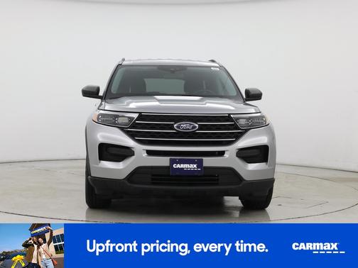 Silver 2023 Ford Explorer XLT
