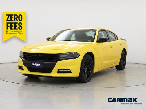Yellow 2017 Dodge Charger SXT