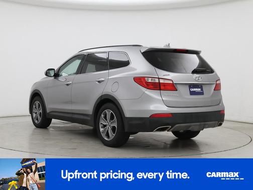 Silver 2016 Hyundai SANTA FE SE