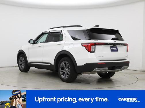 White 2025 Ford Explorer Active
