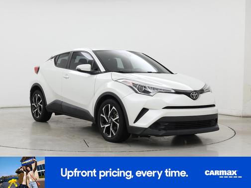 White 2018 Toyota C-HR XLE
