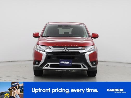 2020 Mitsubishi Outlander SE
