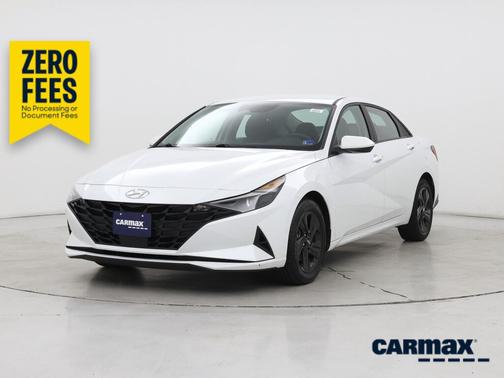 White 2021 Hyundai ELANTRA SEL