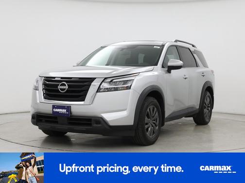 Silver 2022 Nissan Pathfinder SV