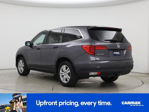Gray 2018 Honda Pilot LX