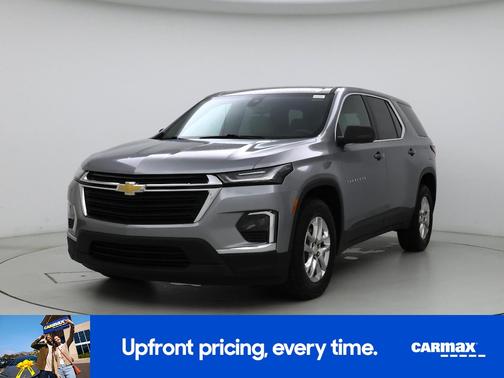 Gray 2023 Chevrolet Traverse LS
