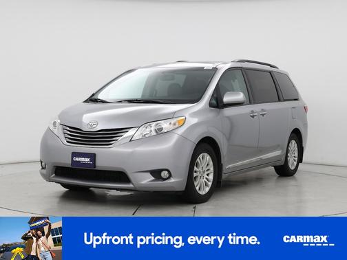 2017 Toyota Sienna XLE