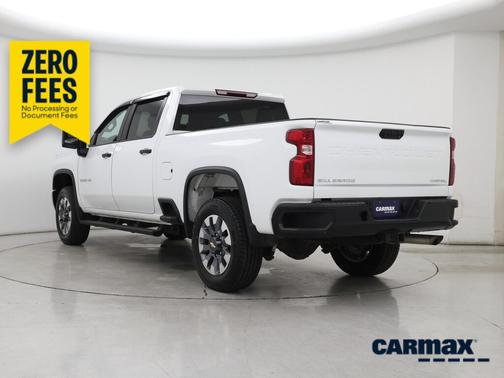 White 2022 Chevrolet Silverado 2500 Custom