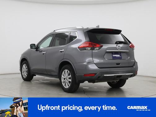 Gray 2017 Nissan Rogue SV