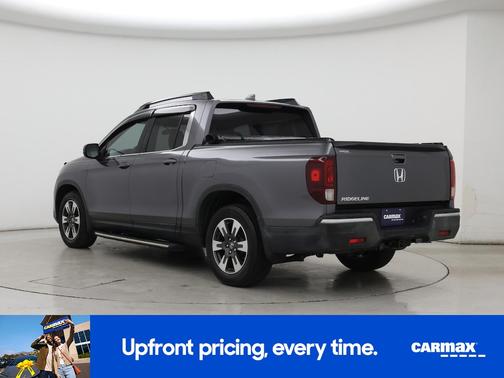 Gray 2017 Honda Ridgeline RTL