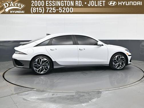 2025 Hyundai IONIQ 6 SEL